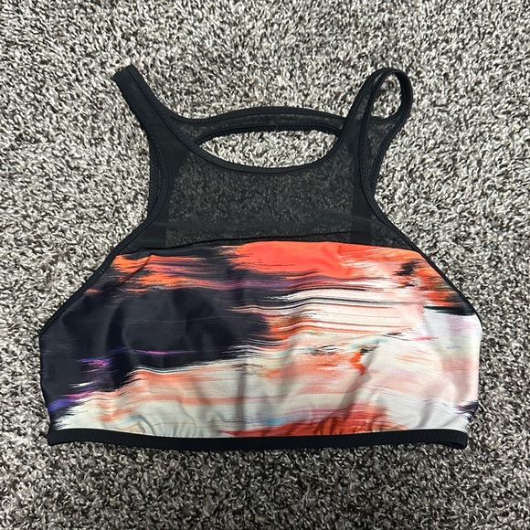 Lululemon salty racer back swim top size 8 - Picture 1 of 3